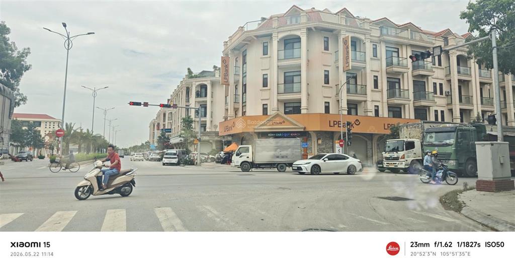 Chính chủ bán căn mặt đường lớn 33m him lam thường tín  sổ đỏ sẵn  dt 100m2 giá 21 tỷ