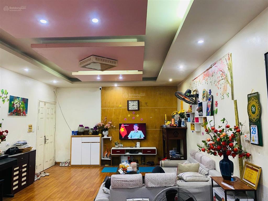 Chính chủ bán căn tòa ct1a kđt xa la diện tích 84m2. giá 4,7x tỷ rẻ nhất khu vực, view tp, sẵn sổ