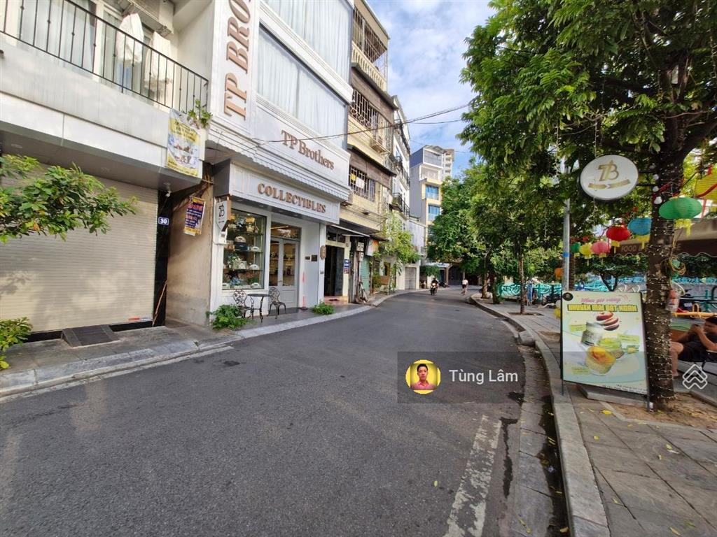 Bán khách sạn 32 yên hoa  mặt hồ tây  35 căn hộ  khoán 4 tỷ/năm