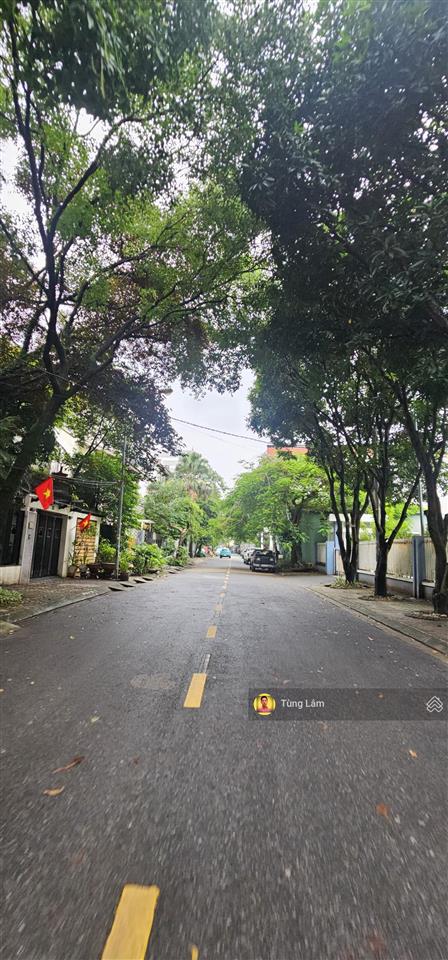 Giá hời bđs giáo dục, trung tâm đào tạo công nghệ cao, sát vinhomes dt 3884m2, khai thác 400tr/th