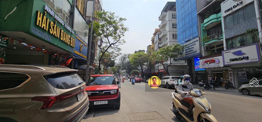 Mặt ngõ 52 giang văn minh. dt 121 m2  mt 11 m  77 tỷ
