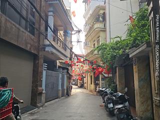 Ô tô tránh, 204m2  mt 12m vuông đét, cách mặt phố võ chí công vài nhà