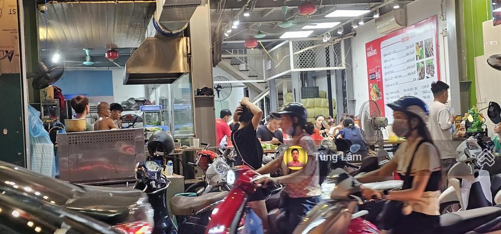 Ảnh thật  mặt phố khương đình, đón đầu cao xà lá vingroup. mt 6.5m, dt 101m2