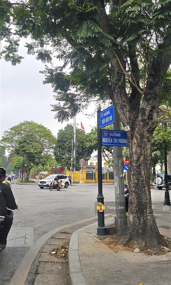 Mặt tiền 11m (woa), 28 điện biên phủ  nguyễn tri phương, ô tô tránh thoải mái