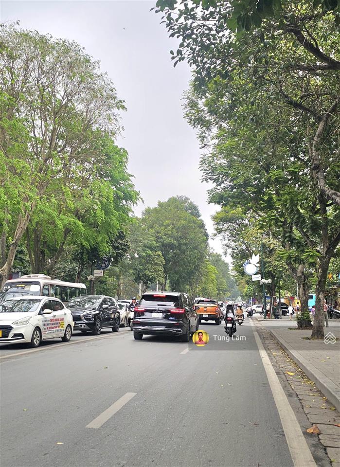 Mặt tiền 11m (woa), 28 điện biên phủ  nguyễn tri phương, ô tô tránh thoải mái