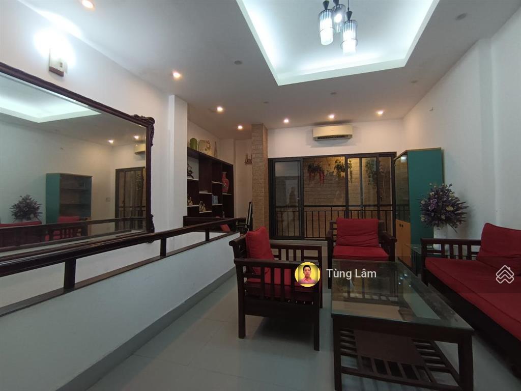 Số 4 ngõ 20 quảng khánh, gần công viên, vườn hoa, nhà hát ngọc trai