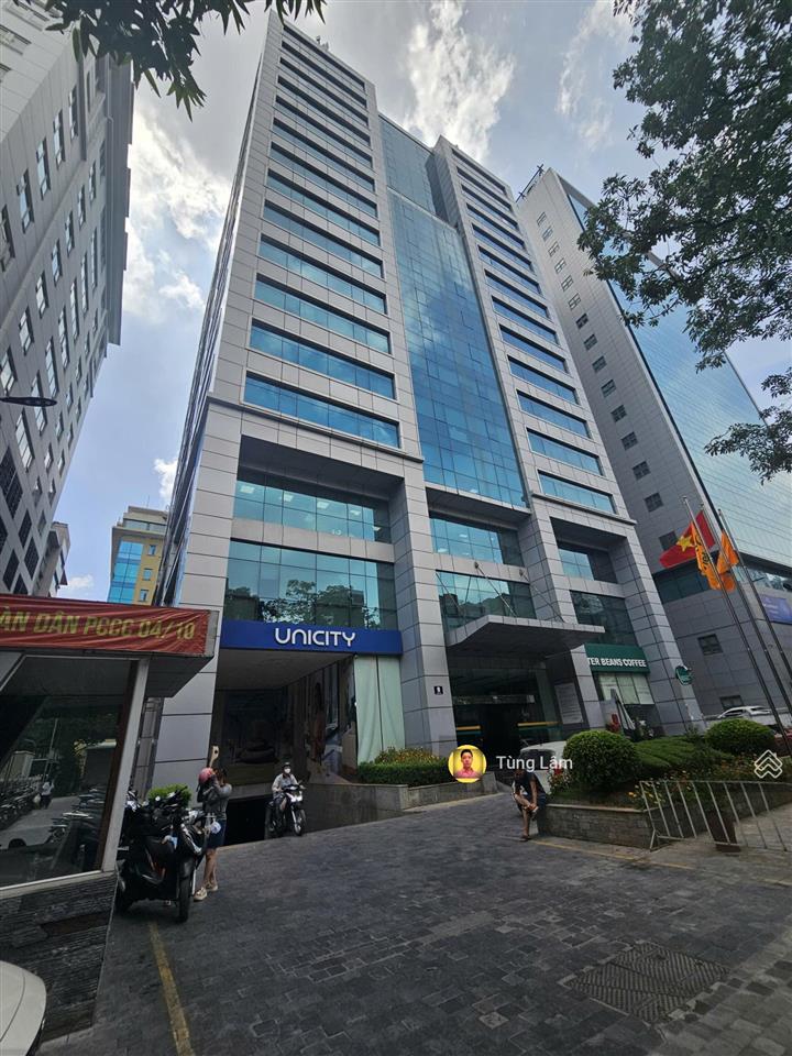 Tòa tháp mặt phố  số 9 duy tân dt 2000m2 x19 tầng, 1300 tỷ, cho thuê được giá
