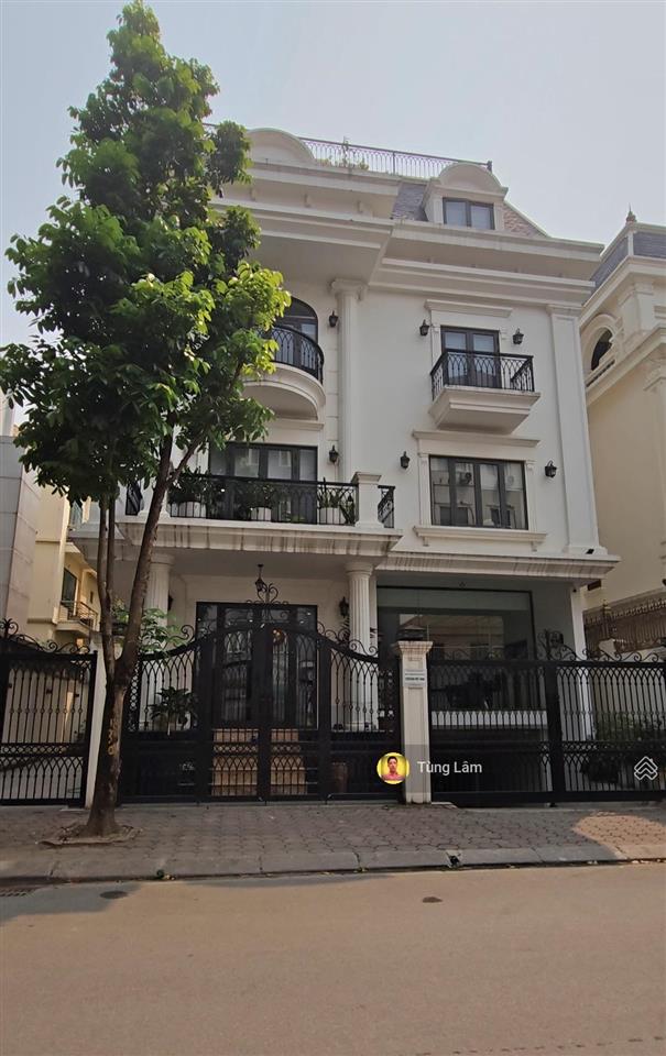 Ảnh thật  mp thọ tháp, view thoáng, vỉa hè rộng, mặt tiền 14m