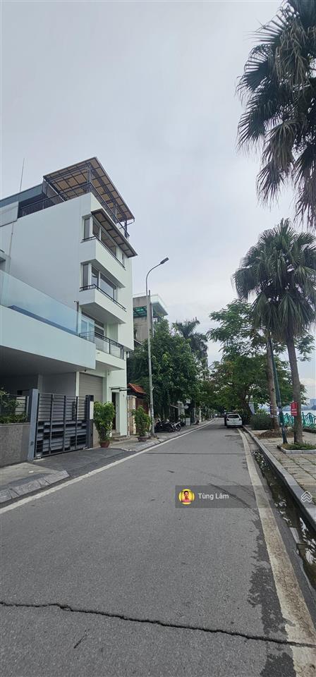 Thua mỗi hồ hoàn kiếm. cho thuê 152 từ hoa, căn góc, có hầm, khu vực tập trung du khách quốc tế