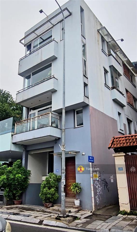 Thua mỗi hồ hoàn kiếm. cho thuê 152 từ hoa, căn góc, có hầm, khu vực tập trung du khách quốc tế