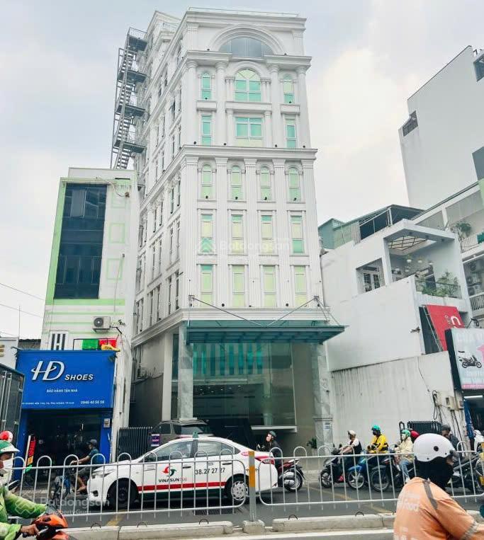Tòa nhà mt bạch đằng, tân bình  8x30m  hầm 9 tầng  hđt 275 triệu/tháng  giá 95 tỷ