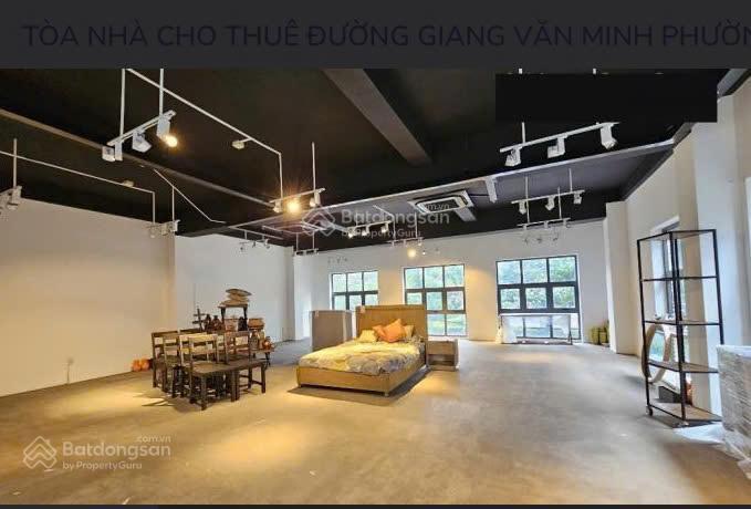 Vị trí rất đẹp  góc 2mt lê văn sỹ, quận 3  10x18m  5 tầng  hđ thuê 250 triệu/th  giá 85 tỷ
