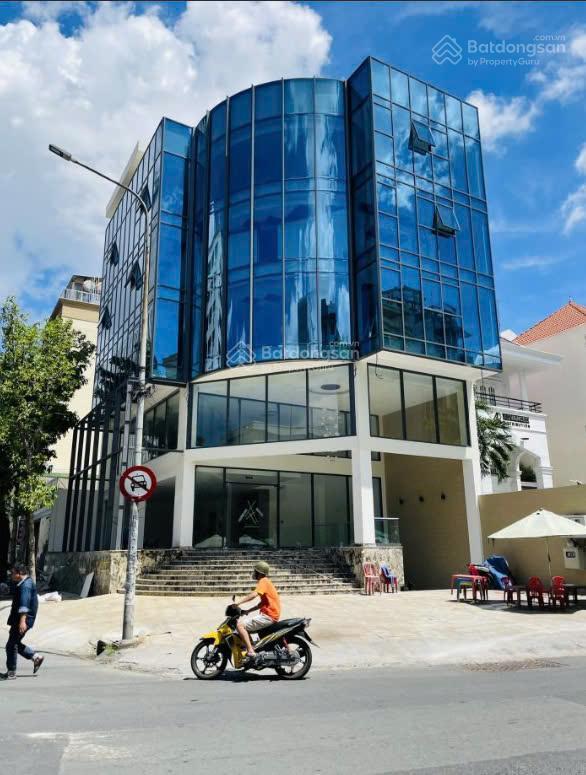 Tòa nhà góc 3mt hoàng sa, quận 1  200m2  hầm 7 tầng  hđt 250 triệu/tháng  giá 85 tỷ