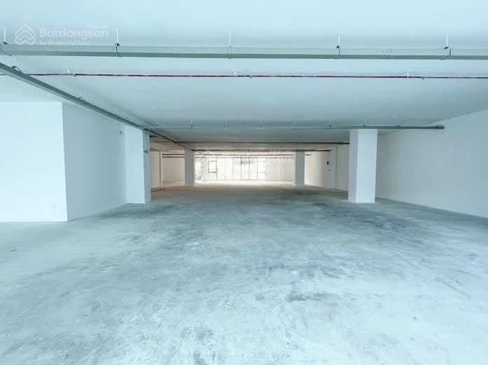 Góc 2 mt sư vạn hạnh & tô hiến thành, quận 10  8x20m  4 tầng  hđt 250 triệu  giá 80 tỷ