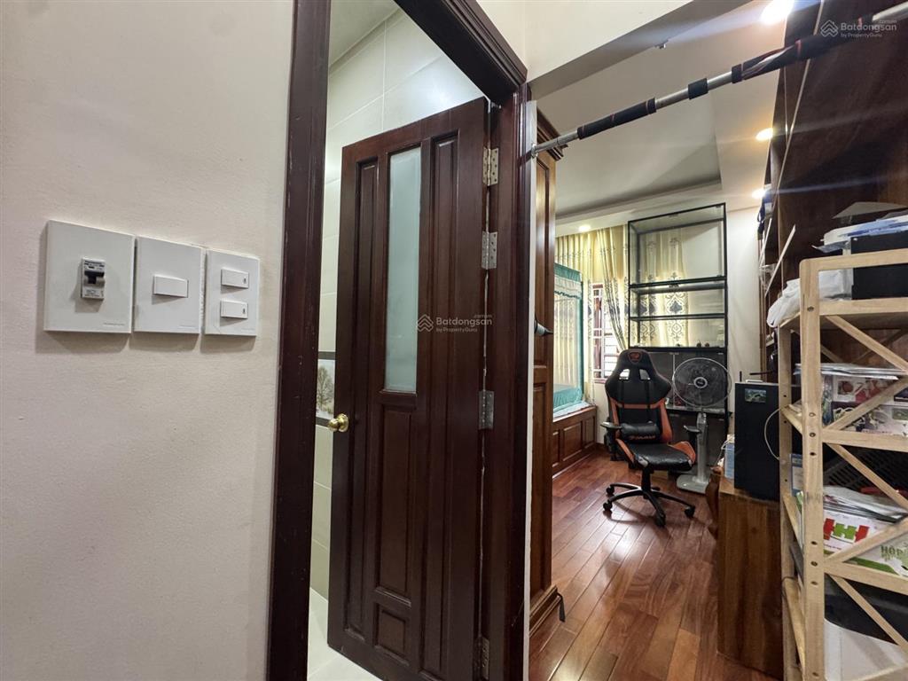 Cho thuê nhà full nội thất đường bình lợi. dt 5x23m gồm 4pn wc khép kín. giá 30tr/th.  0933 445 ***