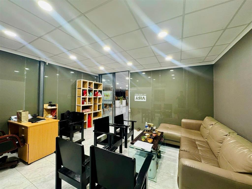 Cho thuê kho đẹp đường đặng thùy trâm, phường 13, bình thạnh. diện tích 400m2. giá 46tr/tháng.