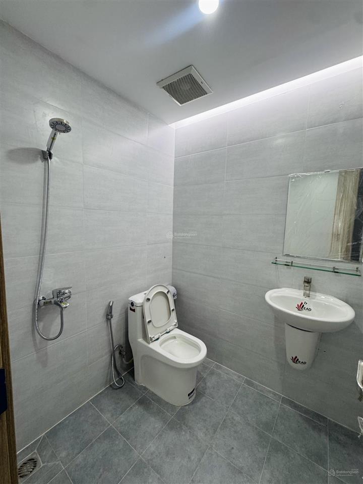 Cho thuê biệt thự đường bình lợi, p.13, bình thạnh. diện tích 7x20m. giá 42tr/tháng.  0933 445 ***