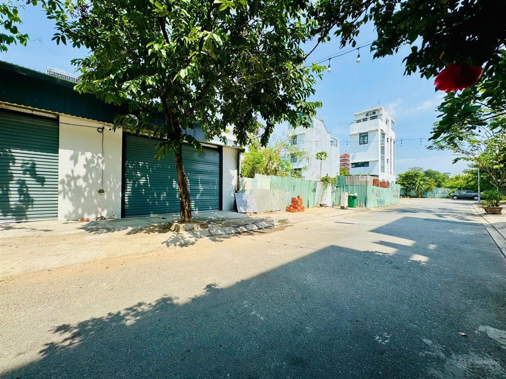 Cho thuê kho đường bình lợi, p13, bình thạnh. dtsd 240m2. giá 19tr/tháng.  0933 445 *** em thành