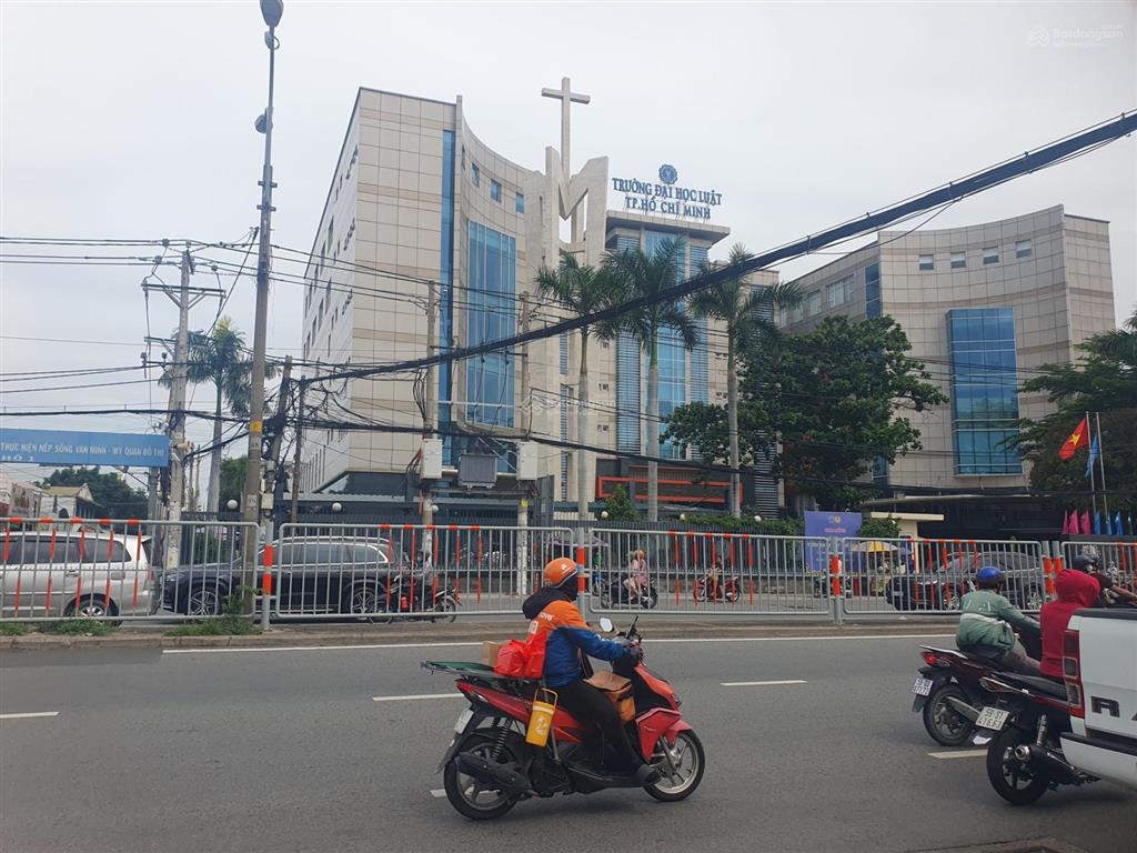 Đất đẹp mặt tiền quốc lộ 13, gần vạn phúc city, dt 577m2, ngang 16m, giá chỉ 38.5 tỷ