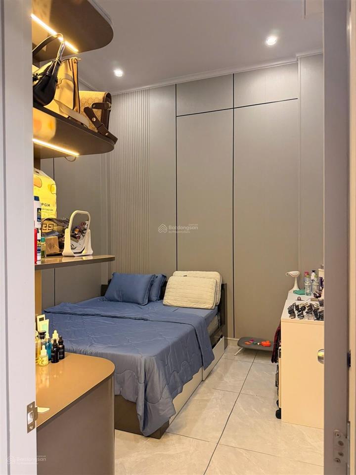 Nhà đẹp, đường đỗ xuân hợp, gần trường đại học văn hóa dt 94m2, ngang 5.5m, chỉ 6 tỷ