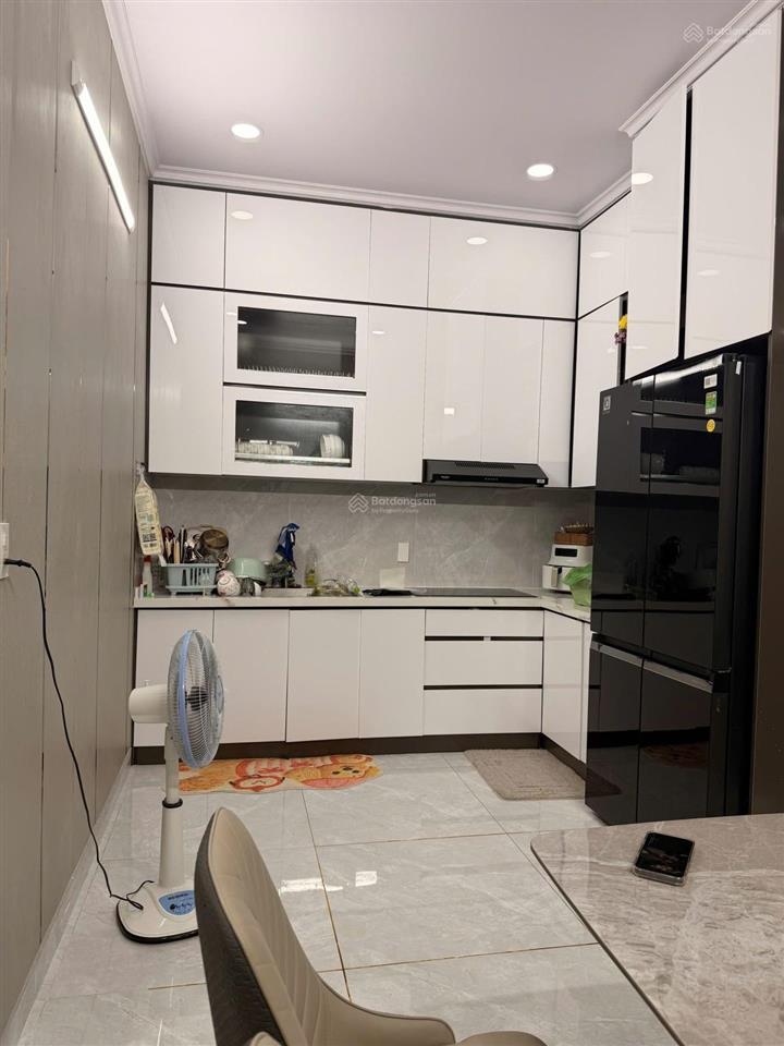 Nhà đẹp, đường đỗ xuân hợp, gần trường đại học văn hóa dt 94m2, ngang 5.5m, chỉ 6 tỷ