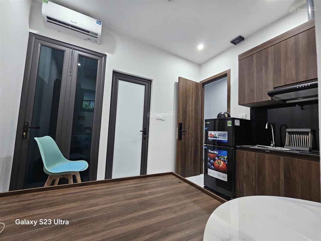 Chính chủ cần bán toà nhà 8 tầng, phố vĩnh phúc, ba đình, hà nội 28,5 tỷ, doanh thu 200/1th