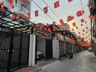 Việt hưng  hoa lâm  nhà mới 5 tầng thang máy  ô tô thông tránh  83 hai thoáng  hơn 14 tỷ