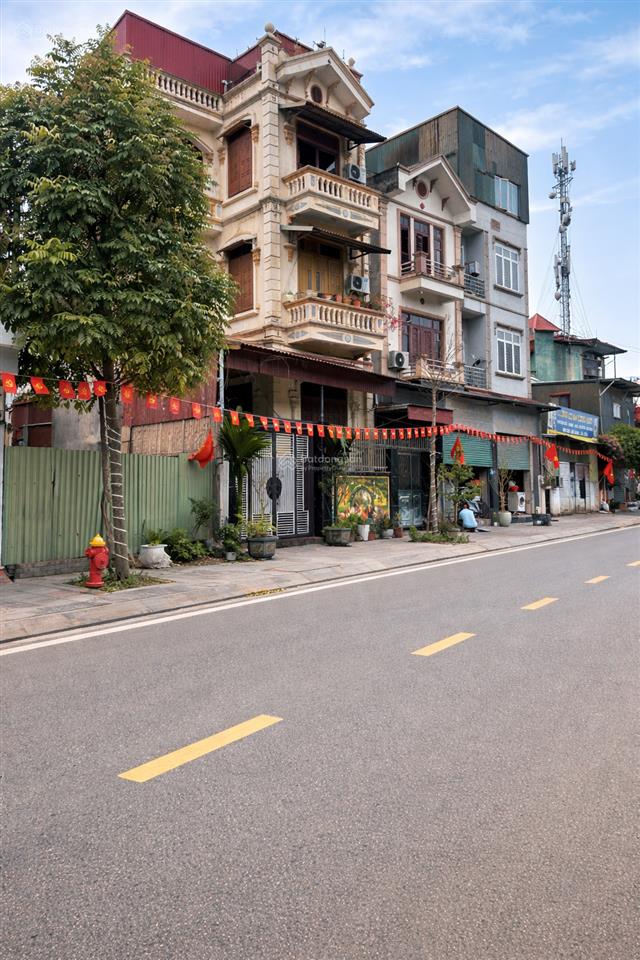 Lô đất mặt đường vỉa hè phúc lợi  66m2 mt 4m  hơn 12 tỷ