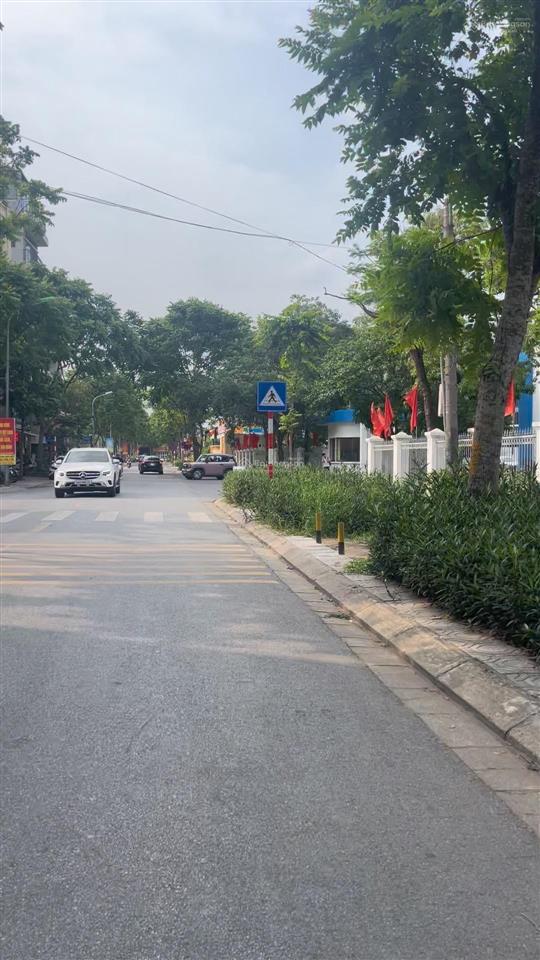 Đất  kim quan thượng  việt hưng  lô góc 75m2, mt 8m  cạnh trường học, chợ, công viên  8.4 tỷ