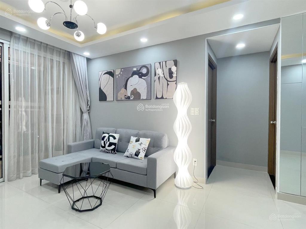 Cho thuê căn hộ cc 2pn, 2wc, dt 75m2, 12tr tại cộng hòa garden, tân bình,  0939 271 *** (tài)