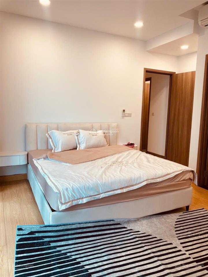 Cho thuê cc the prince residence. phú nhuận. dt 80m2, 2pn, 2wc. giá 16tr/th.  0939 271 *** (tài)