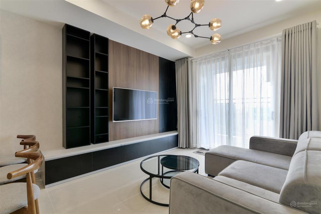 Cần cho thuê cc carillon 1, tân bình. dt 65m2, 2pn  1wc. giá 10 tr/th.  0939 271 *** (tài)