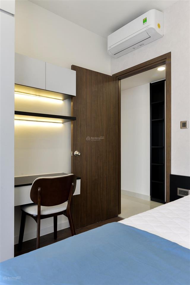 Cần cho thuê cc carillon 1, tân bình. dt 65m2, 2pn  1wc. giá 10 tr/th.  0939 271 *** (tài)