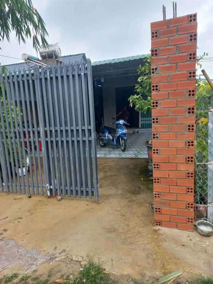 Chủ chuyển về sài gòn cần sang lại căn nhà cấp 4 .vị trí đường an phú trảng bàng(dt 6x29m)giá 790tr