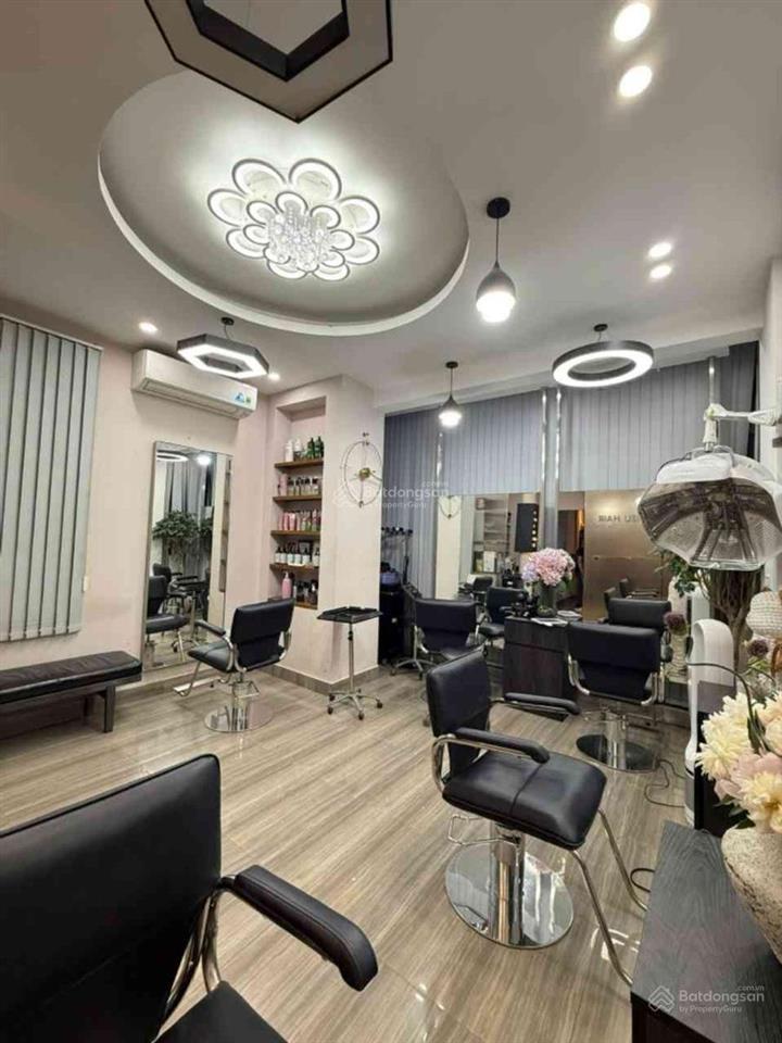 Bán nhà văn miếu  lõi đống đa  mặt ngõ oto kinh doanh lô góc 3 thoángfull tiện ích nhà mới !