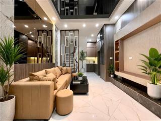 Bán nhà trung tâm đống đa  nhà mới đẹp full nội thất  gần phố  tiện ích đầy đủ !
