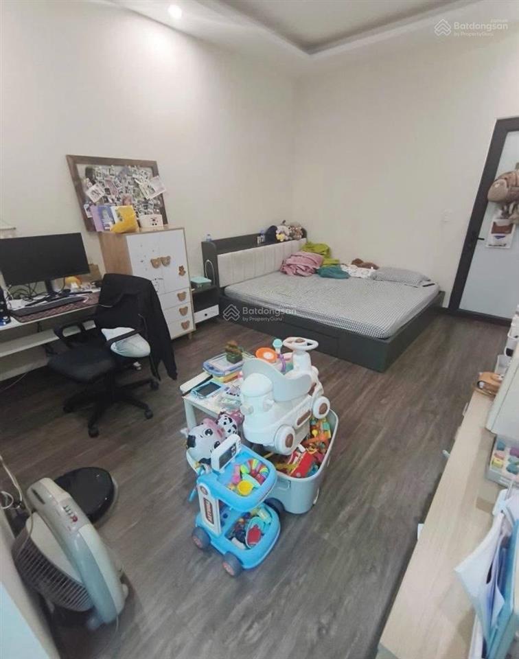 Hot ! bán nhà mặt phố nguyễn văn tuyết  giá chỉ dưới 600tr/m  kinh doanh  phố ẩm thực đống đa.