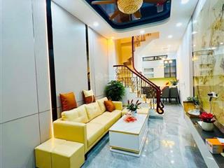Siêu phẩm ba đình  40m ra ô tô  full nội thất  đẹp như khách sạn  2 mặt thoáng