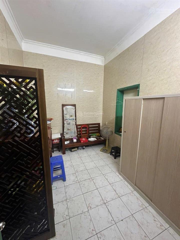 Hàng hiếm giảng võ  trung tâm đống đa  sổ vuông đẹp  ngõ rộng thoáng  gần phố  giá siêu mềm!