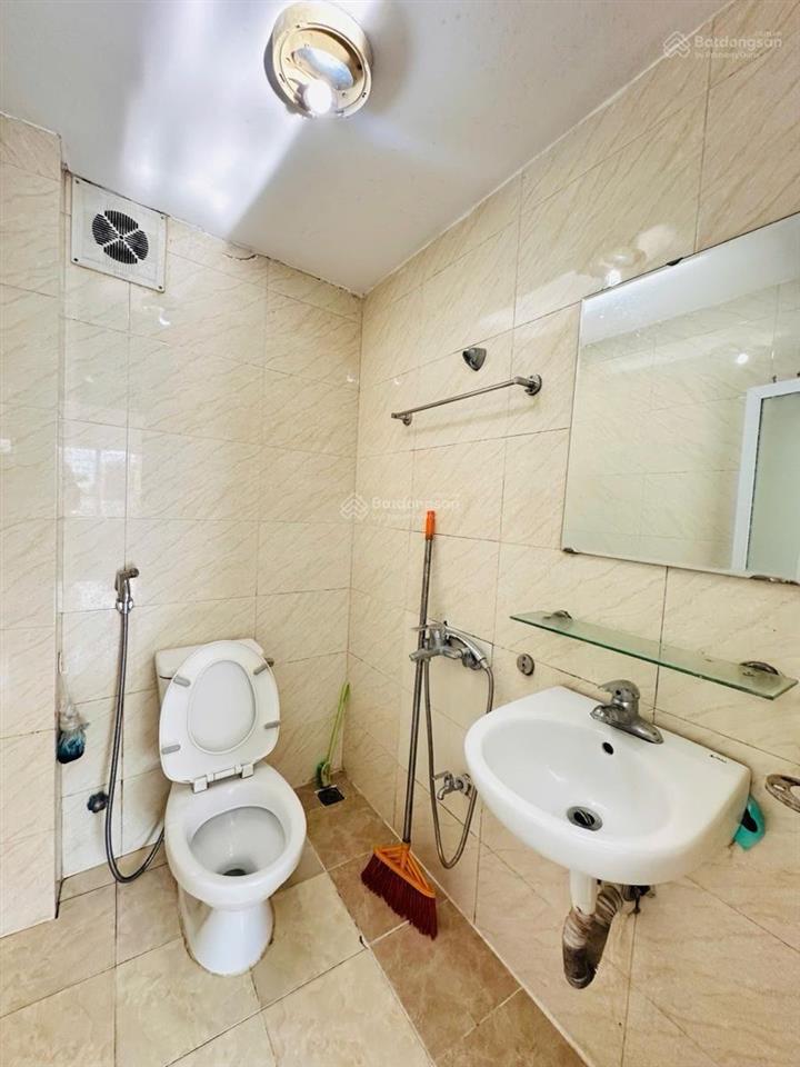 Siêu hiếm nhỉnh 7 tỷ  tây hồ  nhà 5 tầng dân xây  ngõ thoáng  đủ công năng  sổ hoa hậu