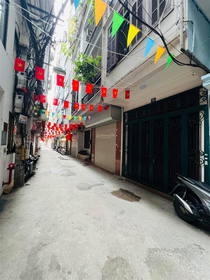 Vip đống đa  40m ra phố  gara 7 chỗ ô tô vào nhà  mặt tiền rộng  kinh doanh văn phòng