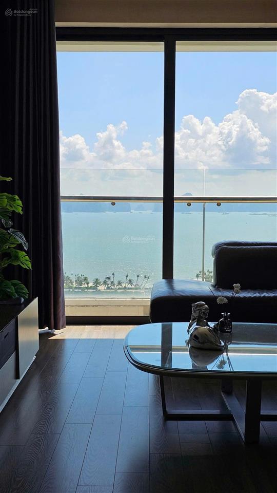 Bán căn 3pn  view đẹp nhất toà bim 24 tầng  4.8 tỷ