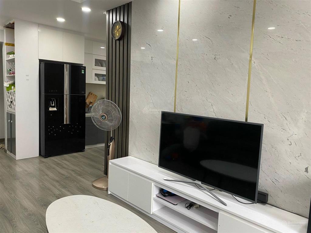 Bán cantavil an phú (2 phòng  6.5 tỷ) có nội thất, nhà mới, ban công rộng