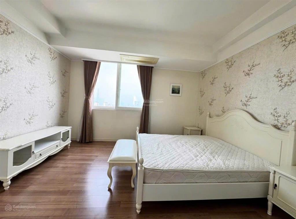 Bán 1 căn giá tốt thị trường, imperia an phú, 135m, 3pn giá chỉ 9.5 tỷ thuế ai nấy đóng