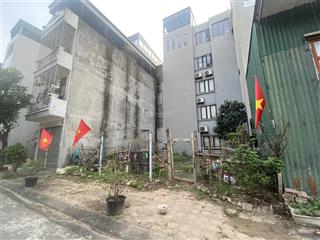 Chính chủ cần bán gấp 100m2 đất, mt 5m việt hưng, đường ô tô gần hồ, công viên, trường học, chợ