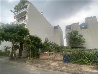 Chính chủ bán gấp mảnh đất việt hưng dt 88m2 đất, mt 4,5m vị trí kinh doanh, gần hồ, trường