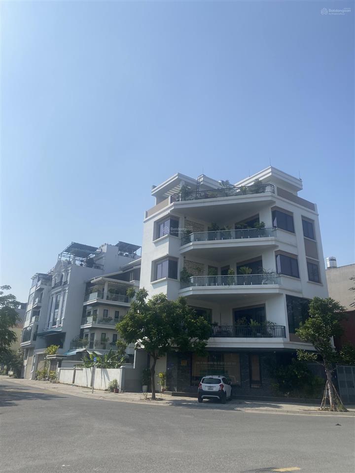 Chính chủ bán nhà việt hưng 5 tầng, mt 7.5m, vị trí kinh doanh, văn phòng, gần hồ, công viên, chợ.