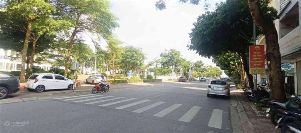 Đấu giá việt hưng dt 82m², 5 tầng, mt 5m, khu dân chí cao, gần vinhomes