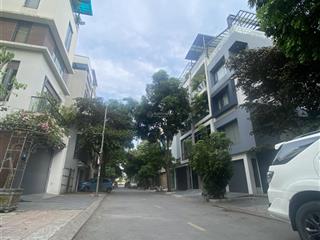 Đấu giá việt hưng dt 82m², 5 tầng, mt 5m, khu dân chí cao, gần vinhomes