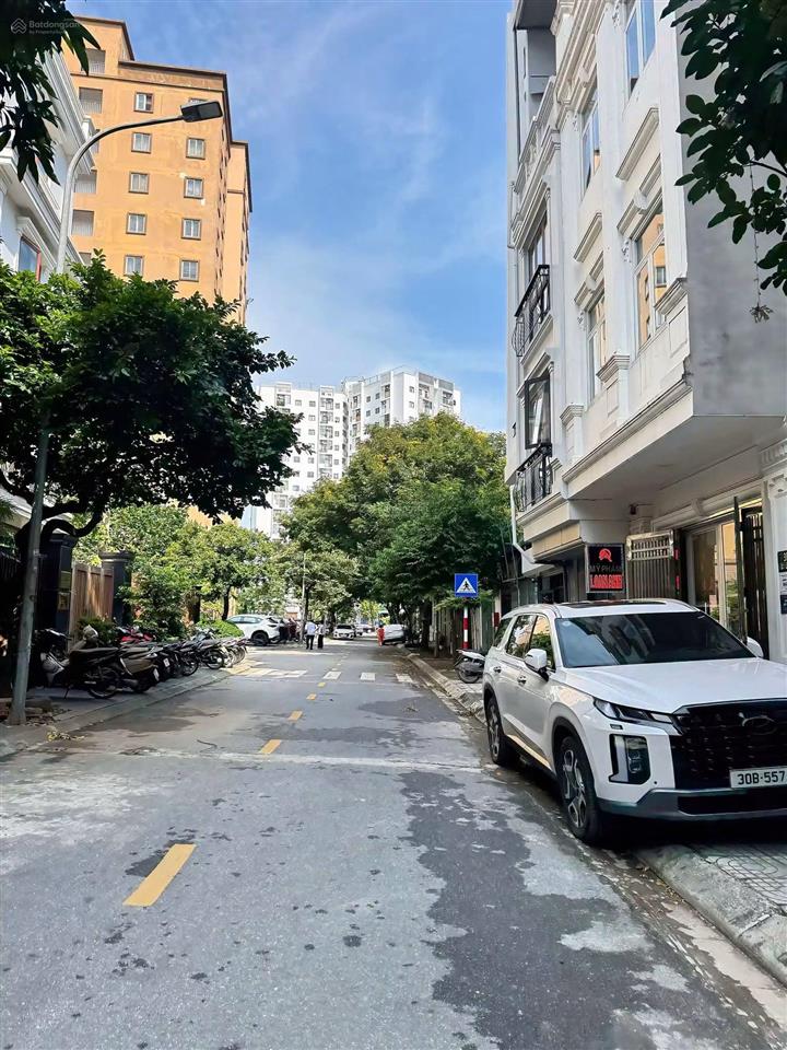 Hiếm việt hưng dt 88m2 đất, mt 5m, khu tđc phân lô, nhìn công viên, kinh doanh, gần vinhomes